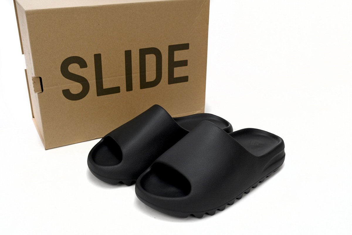 Dope sneakers Adidas Yeezy Slide Reps Onyx HQ6448 - Image 2