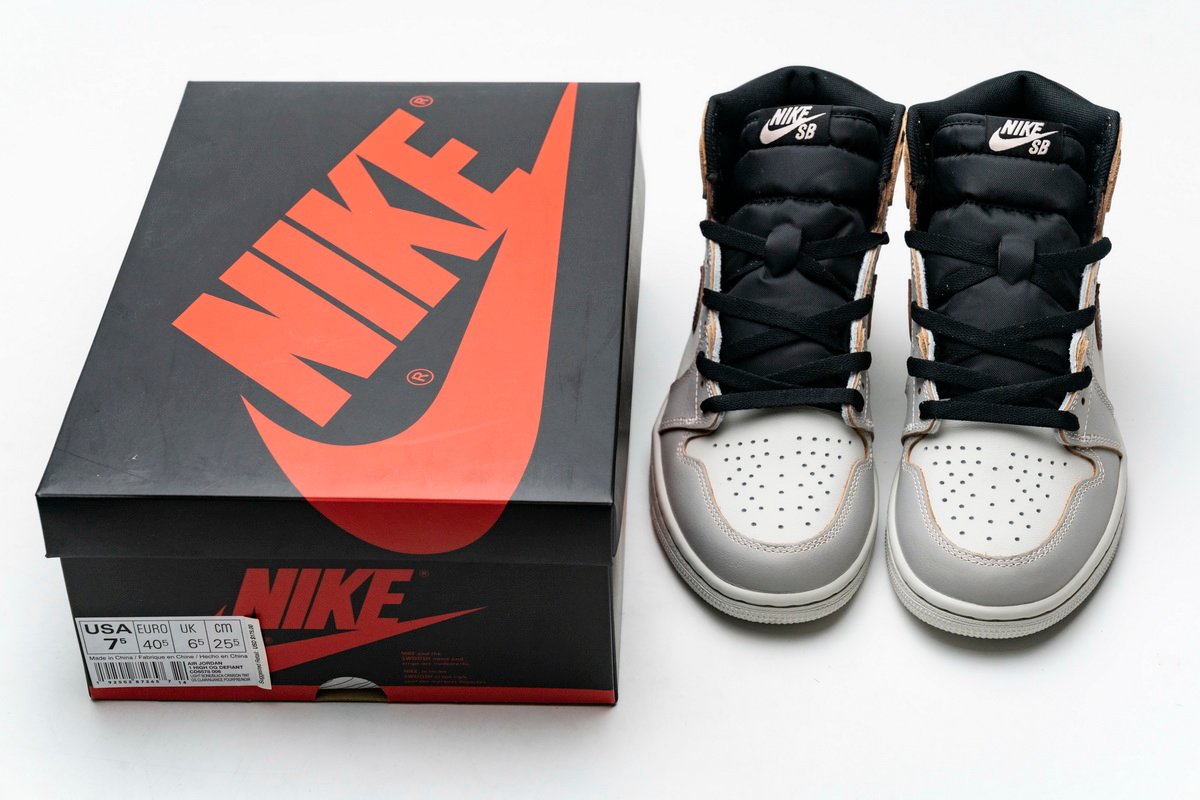 Air Jordan 1 Retro High OG Defiant SB NYC to Paris CD6578-006 - Image 8