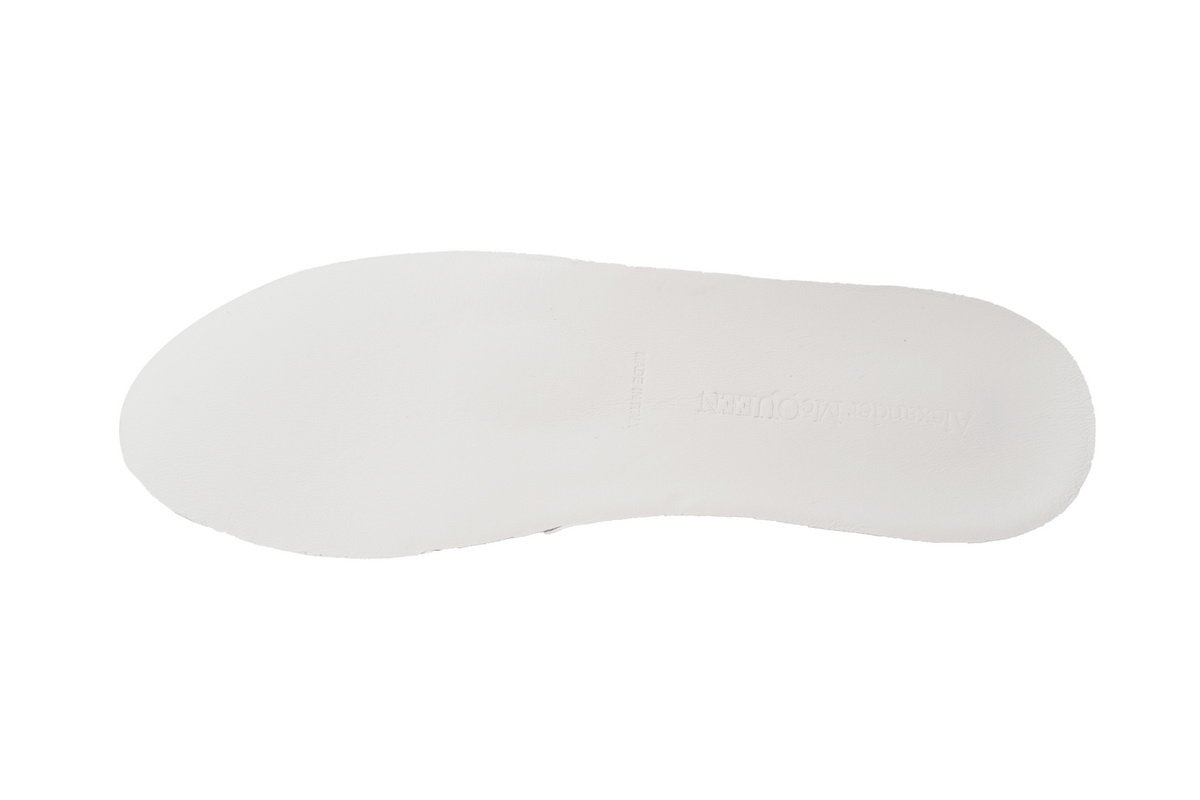 Alexander McQueen Sneaker Golden Tail - Image 5