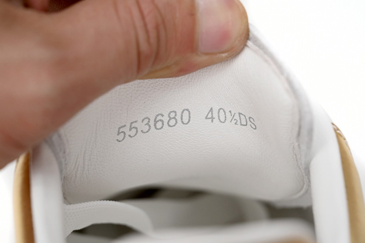 Alexander McQueen Sneaker Golden Tail - Image 10