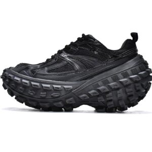 Balenciaga Defender Black 685613 W2RA6 1000