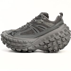 Balenciaga Defender Black Gray 685611 W2RA6 3000