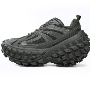 Balenciaga Defender Blackish Green 685611 W2RA6 3000