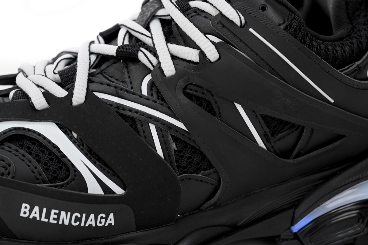 Balenciaga LED Black And White 542023 W1GB1 2045 - Image 8