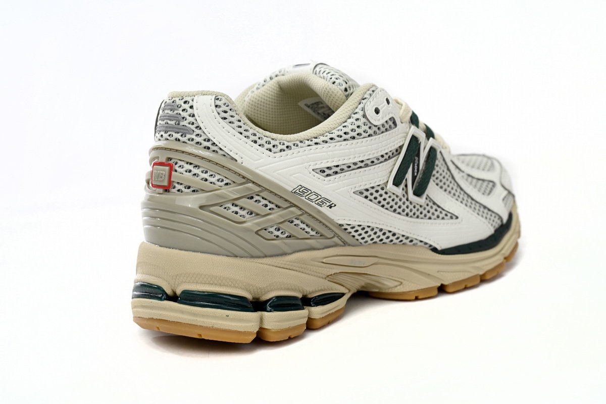 NEW BALANCE White Red M1906RQ - Image 4