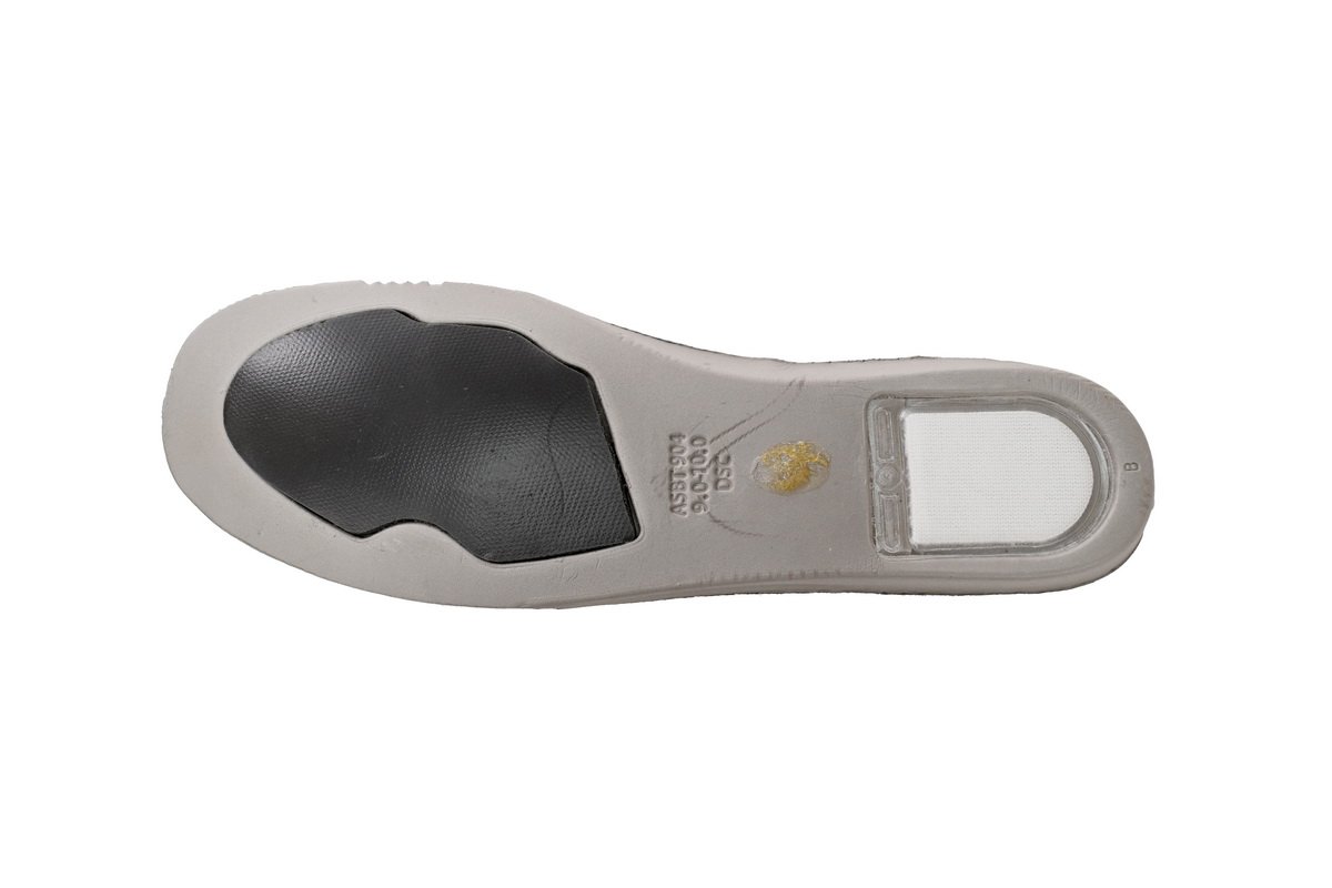 Nike Dunk SB Low ‘’Red Gun‘ DV5429-600 - Image 13