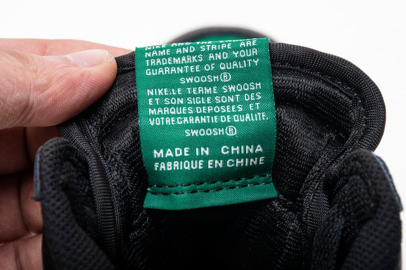 Air Jordan 1 Retro High Pine Green 555088-302 - Image 5