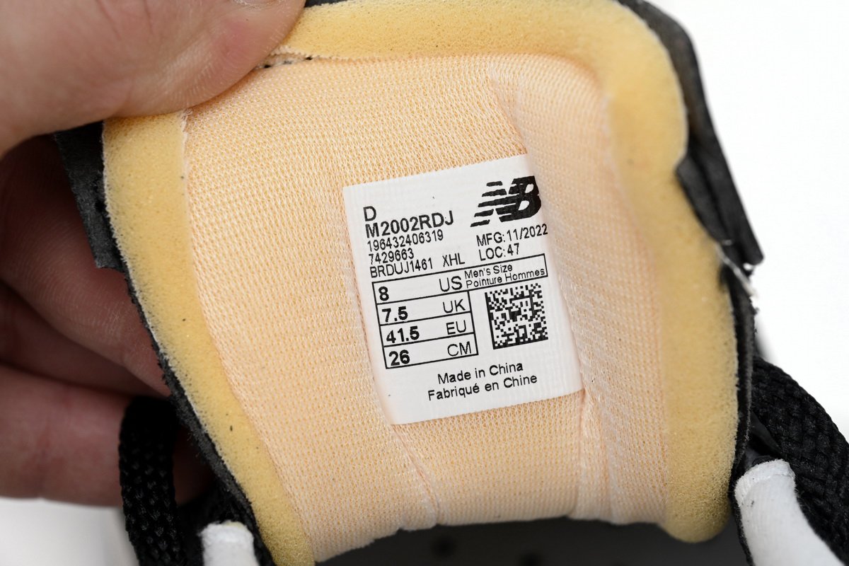New Balance 2002R Lnk Black M2002RDJ - Image 5