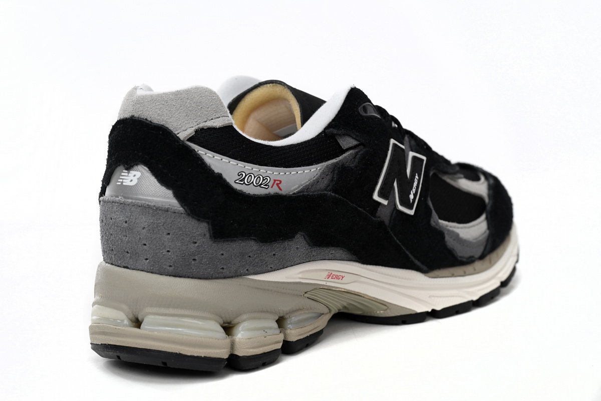 New Balance 2002R Lnk Black M2002RDJ - Image 11