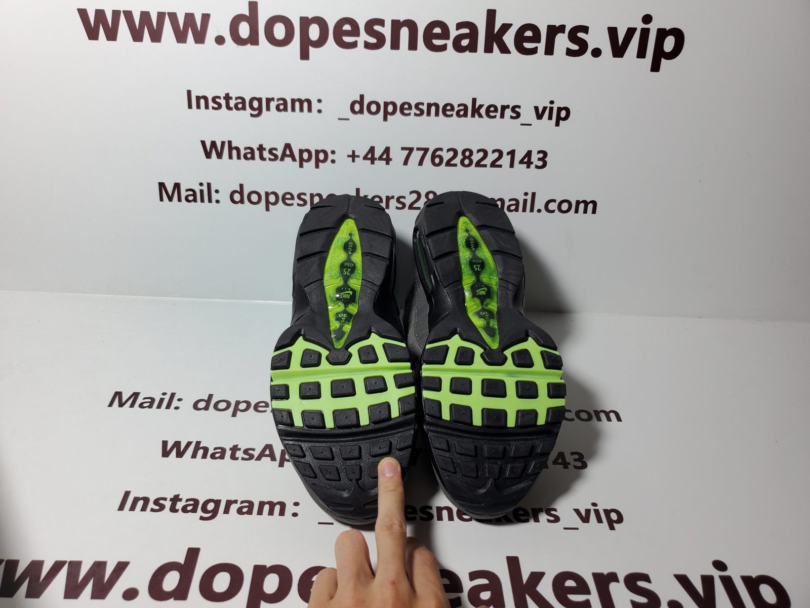 Nike Air Max 95 OG Neon (2020) - Image 3