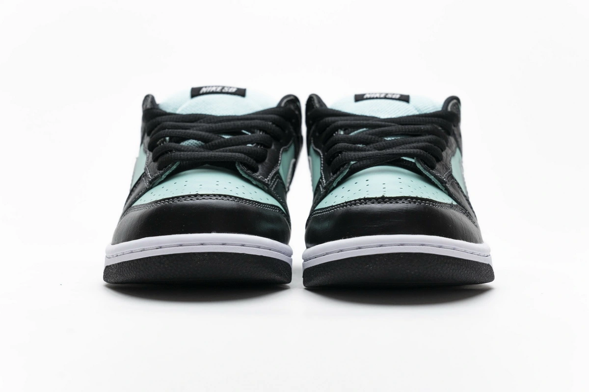 Nike Dunk SB Low Diamond Supply Co. Aqua Blue 304292-402 - Image 3