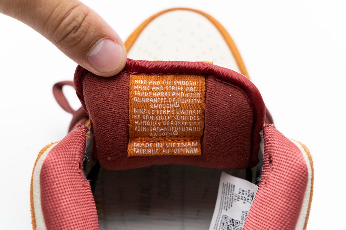 Nike SB Dunk Low Pro Dark Russet Cedar BQ6817-202 - Image 11