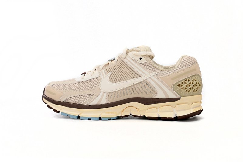 NikeAir Zoom Vomero 5 Beige FB8825-111