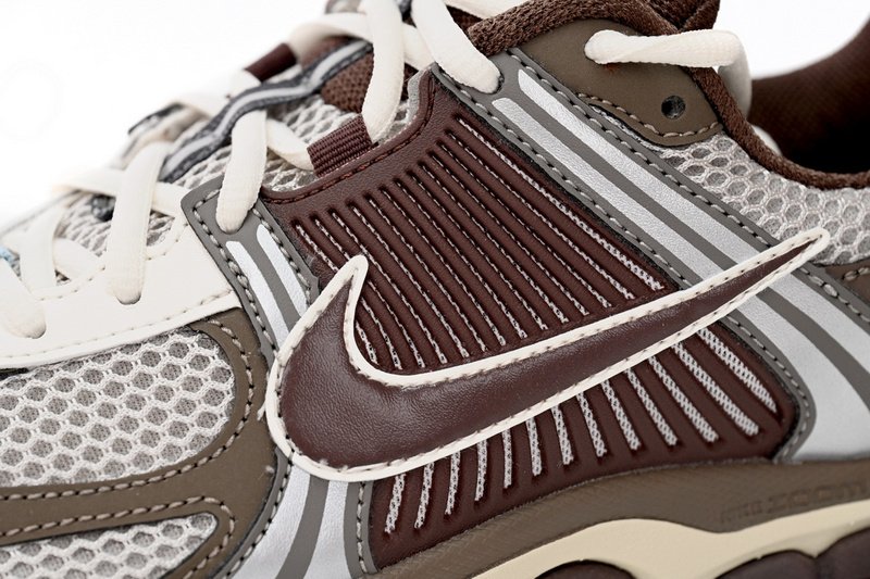 Nike Air Zoom Vomero 5 Beige Brown FD9920-022 - Image 9