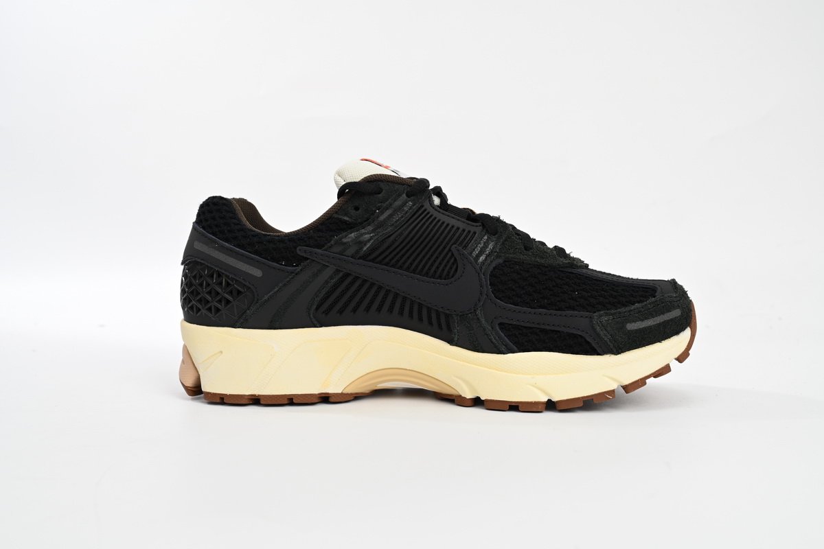 Nike Air Zoom Vomero 5 Pure Black FD0533-010 - Image 6