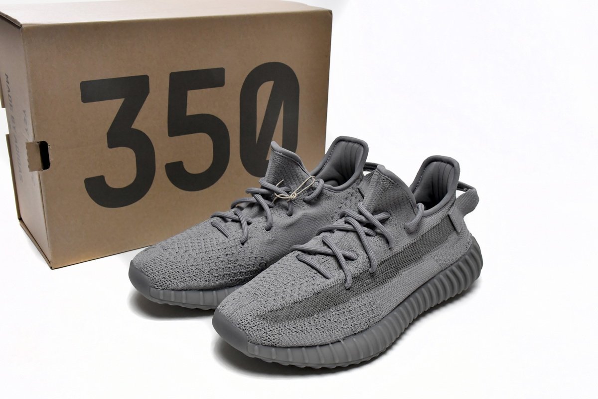 adidas Yeezy Boost 350 V2 Lian Hua Hui  IF3219 - Image 2