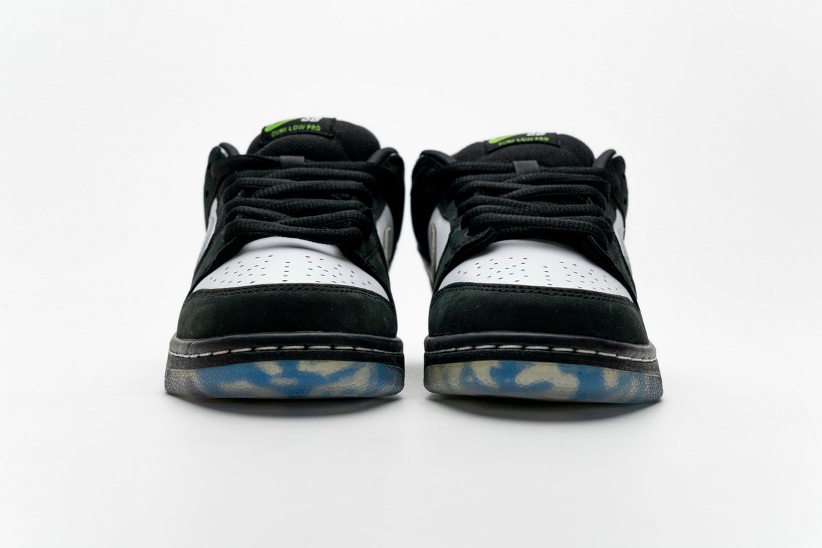 Staple x Nike SB Dunk Low “Panda Pigeon” BV1310-013 - Image 6