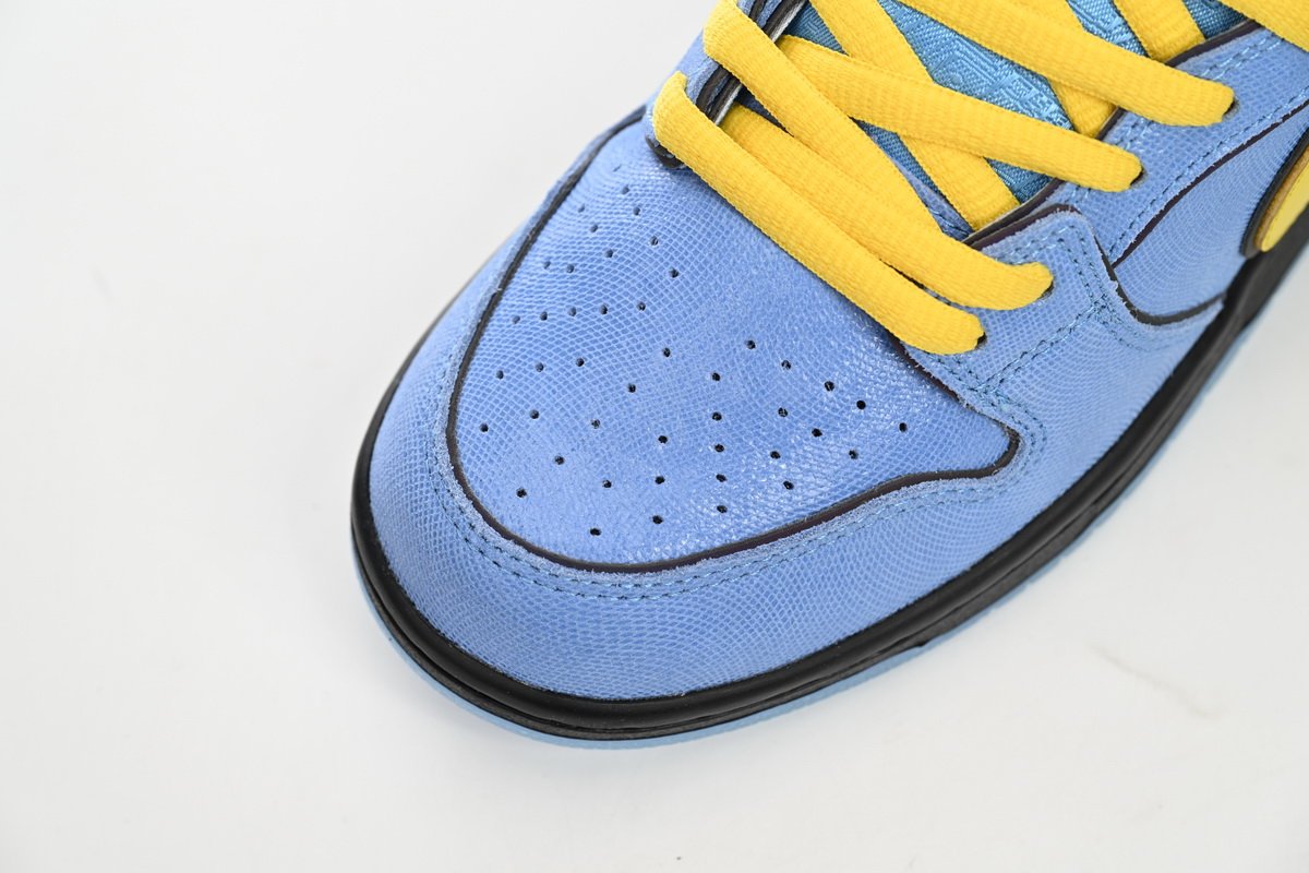 The Powerpuff Girls x Nike SB Dunk Low “Bubbles” FZ8320-400 - Image 7