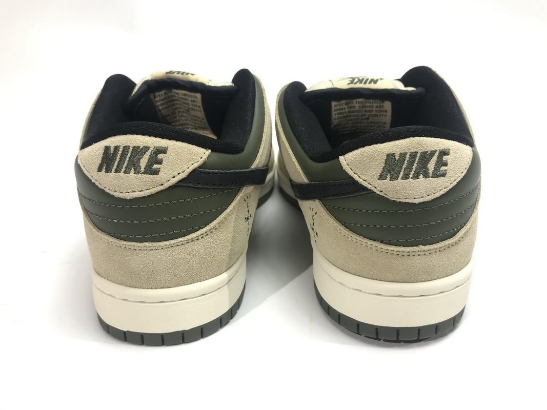 Travis Scott x PlayStation x Nike Dunk Low SP  CU1726-100 - Image 4