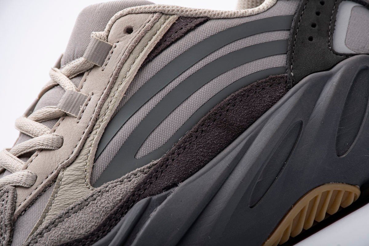 Yeezy Boost 700 V2 “Tephra” FU7914 - Image 4